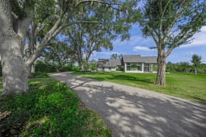 7012 SADDLE CREEK CIRCLE, SARASOTA, FL 34241 Sold 12/22/25