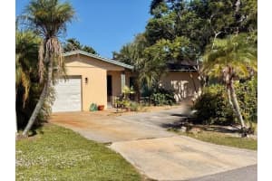 1721 Birchwood St, SARASOTA