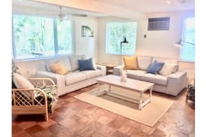 1721 BIRCHWOOD STREET, SARASOTA, FL 34231 - MLS#MFRA4669540