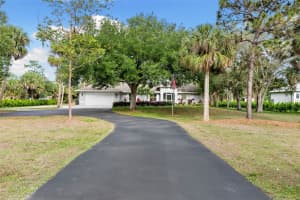1020 19TH STREET, NAPLES, FL 34117 - MLS#MFRA4669544