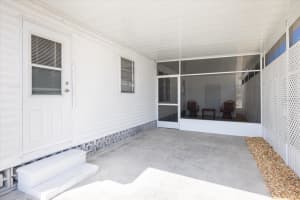 251 SOUTHWINDS DRIVE, SARASOTA, FL 34231 - MLS#MFRA4669553