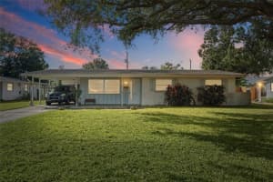 2952 SEQUOIA LANE, SARASOTA, FL 34237 - MLS#MFRA4669558