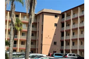 3927 LAKE BAYSHORE DRIVE, BRADENTON, FL 34205 - MLS#MFRA4669571