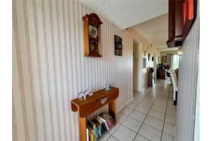 3927 LAKE BAYSHORE DRIVE, BRADENTON, FL 34205 - MLS#MFRA4669571