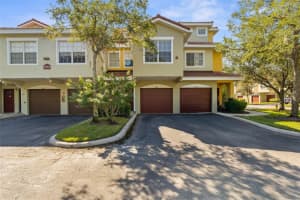 5001 Baraldi Cir #22-211, SARASOTA