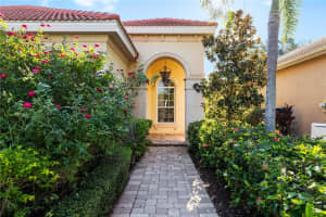 7423 RIVIERA COVE, LAKEWOOD RANCH, FL 34202 - MLS#MFRA4669624