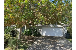 40 Willow Run, OCALA