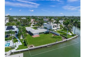 1386 TANGIER WAY, SARASOTA, FL 34239 - MLS#MFRA4669709