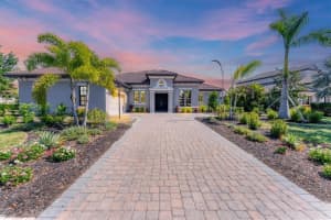 7643 HADDINGTON COVE, BRADENTON, FL 34202 - MLS#MFRA4669722