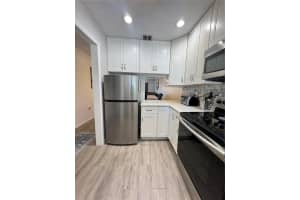 1634 STICKNEY POINT ROAD, SARASOTA, FL 34231 - MLS#MFRA4669750