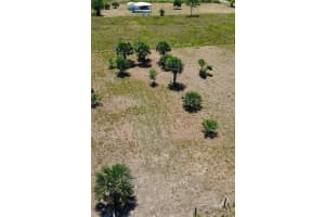 18129 312TH STREET, OKEECHOBEE, FL 34972 - MLS#MFRA4669755