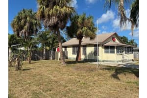 2406 10th St W, BRADENTON 2406 10th St W, BRADENTON