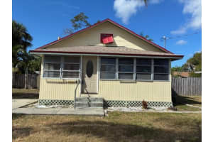 2406 10TH STREET, BRADENTON, FL 34205 - MLS#MFRA4669783