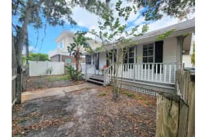 1825 HAWKINS COURT, SARASOTA, FL 34236 - MLS#MFRA4669801