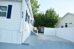 608 RIVER VILLAGE DRIVE, TARPON SPRINGS, FL 34689 - MLS#MFRA4669830