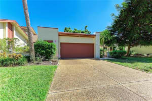 6207 COURTSIDE DRIVE, BRADENTON, FL 34210 - MLS#MFRA4669856