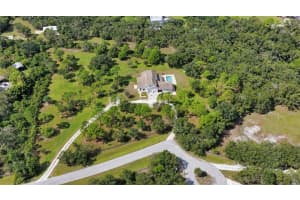 1408 OAK HAMMOCK ROAD, SARASOTA, FL 34240 - MLS#MFRA4669875