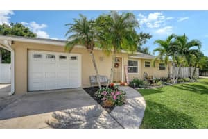 4728 Brooksdale Dr, SARASOTA 4728 Brooksdale Dr, SARASOTA
