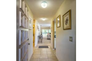 5242 WEDGEWOOD LANE, SARASOTA, FL 34235 - MLS#MFRA4669985