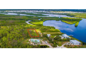 DEER CT, VENICE, FL 34293 - MLS#MFRA4670049