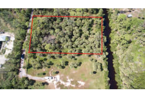 DEER CT, VENICE, FL 34293 - MLS#MFRA4670049