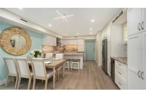 1000 LONGBOAT CLUB ROAD, LONGBOAT KEY, FL 34228 - MLS#MFRA4670053