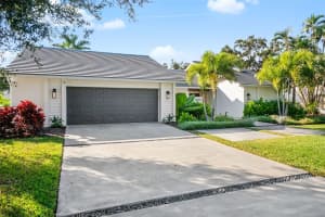 1660 PINE HARRIER CIRCLE, SARASOTA, FL 34231 - MLS#MFRA4670063
