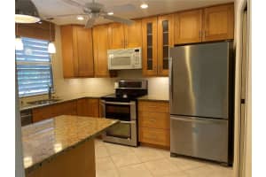 5060 MARSH FIELD ROAD, SARASOTA, FL 34235 - MLS#MFRA4670075