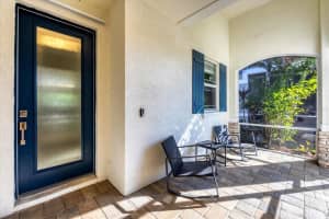 2985 TRUSTEE AVENUE, SARASOTA, FL 34243 - MLS#MFRA4670134