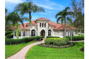 7934 ROYAL BIRKDALE CIRCLE, LAKEWOOD RANCH, FL 34202 - MLS#MFRA4670167