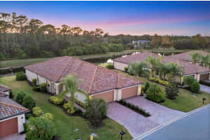 6704 WILLOWSHIRE WAY, BRADENTON, FL 34212 - MLS#MFRA4670183