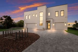 569 ROUNTREE DRIVE, LONGBOAT KEY, FL 34228 - MLS#MFRA4670192