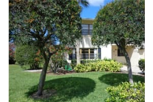 7070 Fairway Bend Ln #174, SARASOTA