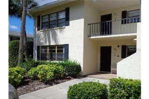 7070 FAIRWAY BEND LANE, SARASOTA, FL 34243 - MLS#MFRA4670210
