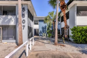 5507 FOUNTAIN LAKE CIRCLE, BRADENTON, FL 34207 - MLS#MFRA4670234