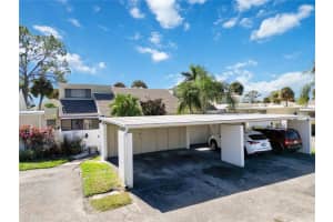 2767 HORSESHOE COURT, SARASOTA, FL 34235 - MLS#MFRA4670247