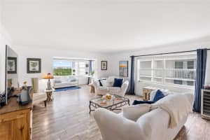 1750 BENJAMIN FRANKLIN DRIVE, SARASOTA, FL 34236 - MLS#MFRA4670249