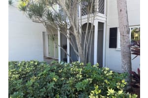 2304 RINGLING BOULEVARD, SARASOTA, FL 34237 - MLS#MFRA4670262