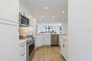 5760 MIDNIGHT PASS ROAD, SARASOTA, FL 34242 - MLS#MFRA4670341