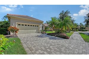 7431 RIVIERA COVE, LAKEWOOD RANCH, FL 34202 - MLS#MFRA4670351