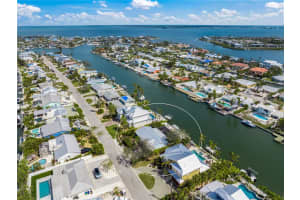 511 68TH STREET, HOLMES BEACH, FL 34217 - MLS#MFRA4670357