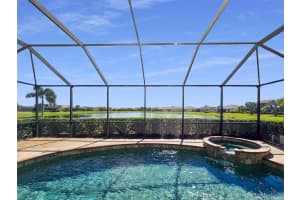 6467 WILLOWSHIRE WAY, BRADENTON, FL 34212 - MLS#MFRA4670416