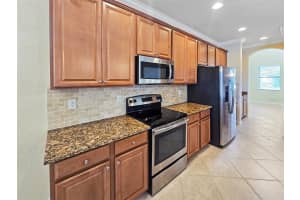 6467 WILLOWSHIRE WAY, BRADENTON, FL 34212 - MLS#MFRA4670416