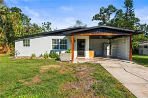 2611 HUNTINGTON AVENUE, SARASOTA, FL 34232 - MLS#MFRA4670422