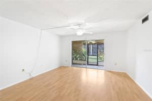 2736 HIDDEN LAKE BOULEVARD, SARASOTA, FL 34237 - MLS#MFRA4670423