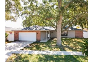 11180 113TH AVENUE, LARGO, FL 33778 - MLS#MFRA4670443