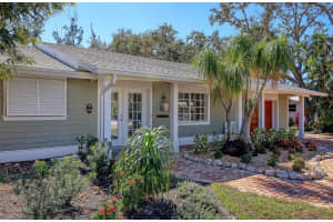 618 BUTTONWOOD DRIVE, LONGBOAT KEY, FL 34228 - MLS#MFRA4670453