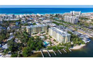 1308 Old Stickney Point Rd #w23, SARASOTA