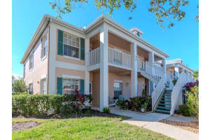 4207 Caddie Dr E #202, BRADENTON