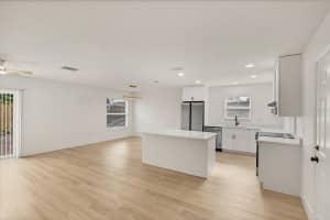 4006 29TH AVENUE, BRADENTON, FL 34205 - MLS#MFRA4670525